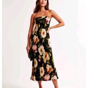 NWT Abercrombie & Fitch Emerson Plissé Convertible Black Floral Maxi Dress L